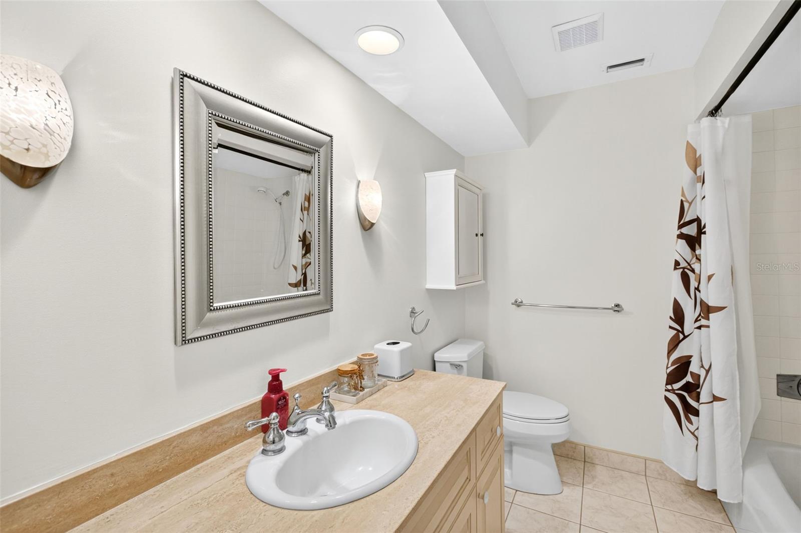 487 ISLAND WAY, CLEARWATER BEACH, FL, 33767