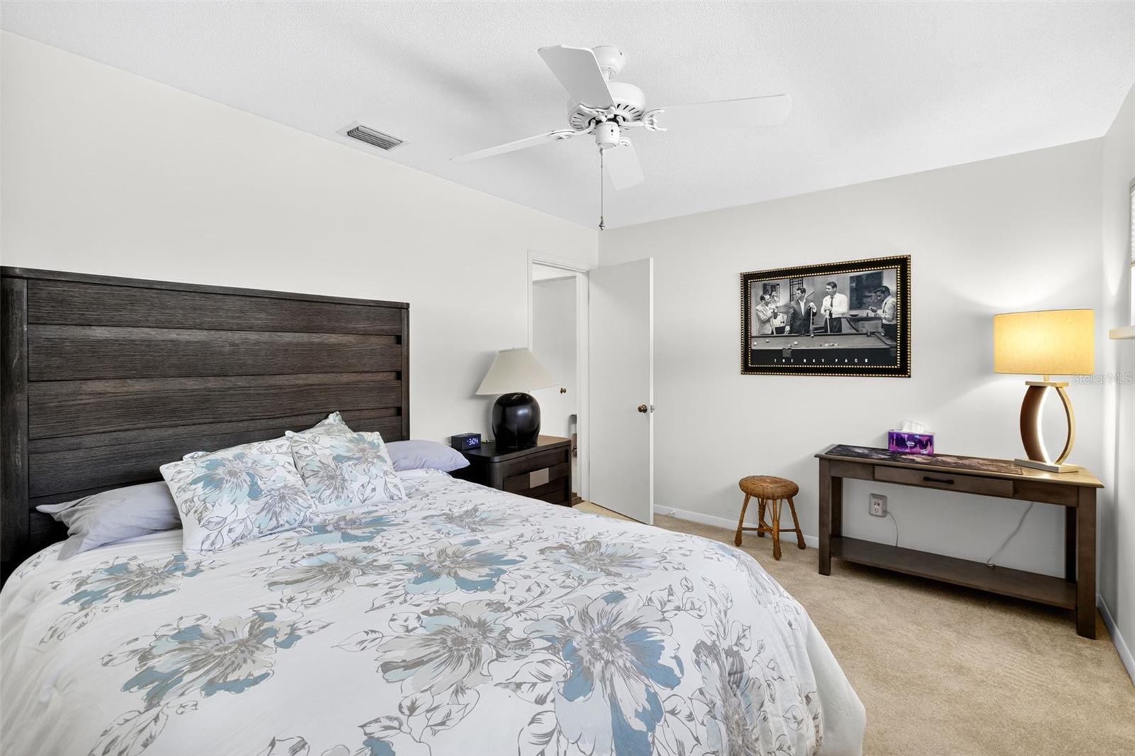 487 ISLAND WAY, CLEARWATER BEACH, FL, 33767