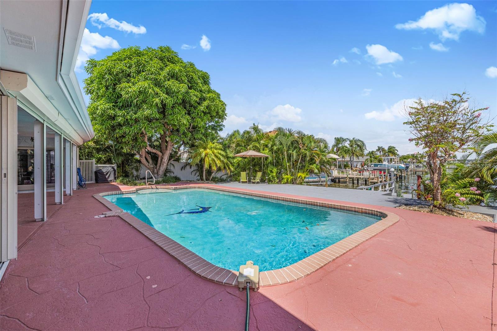 487 ISLAND WAY, CLEARWATER BEACH, FL, 33767