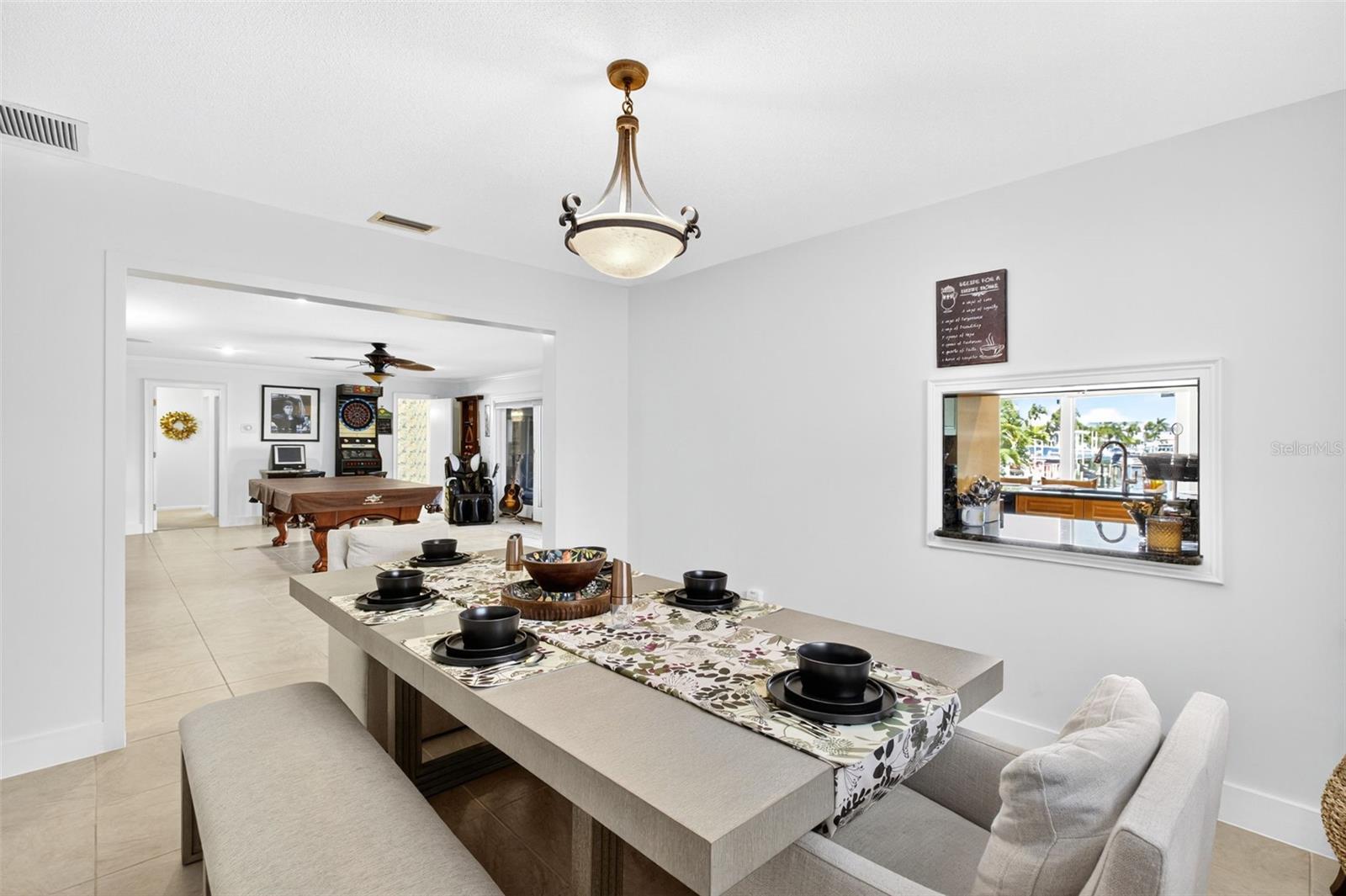 487 ISLAND WAY, CLEARWATER BEACH, FL, 33767