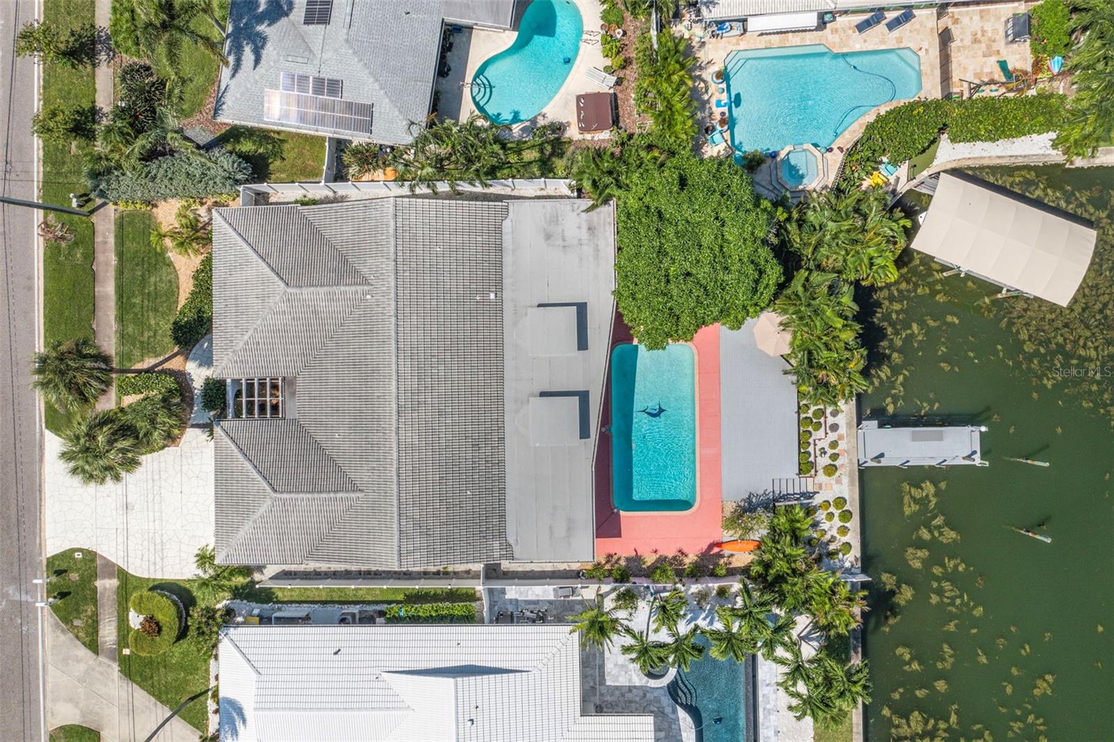 487 ISLAND WAY, CLEARWATER BEACH, FL, 33767