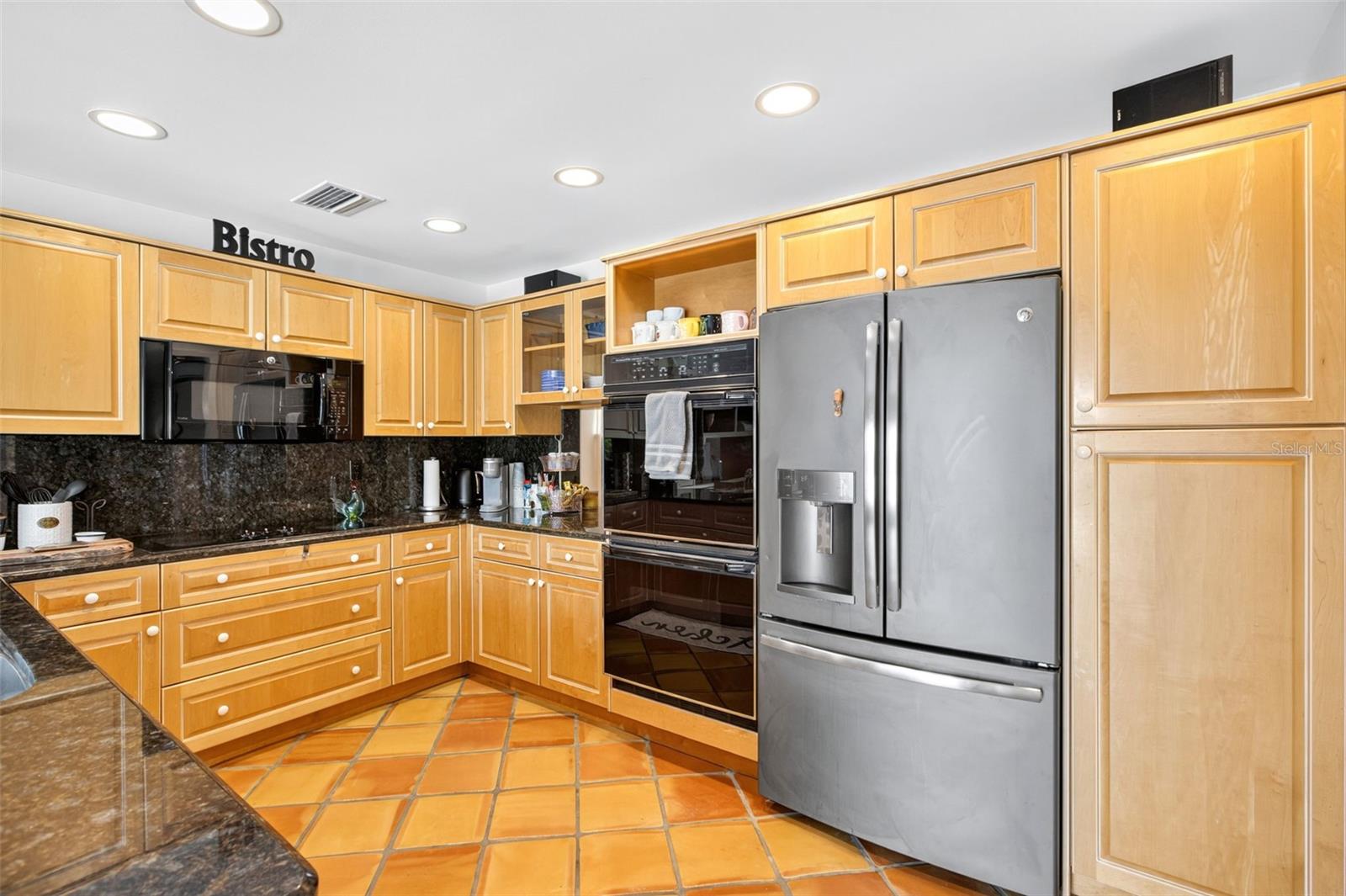 487 ISLAND WAY, CLEARWATER BEACH, FL, 33767