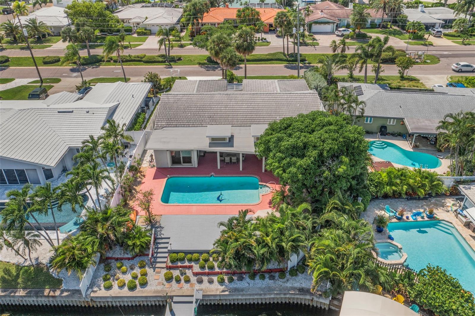 487 ISLAND WAY, CLEARWATER BEACH, FL, 33767