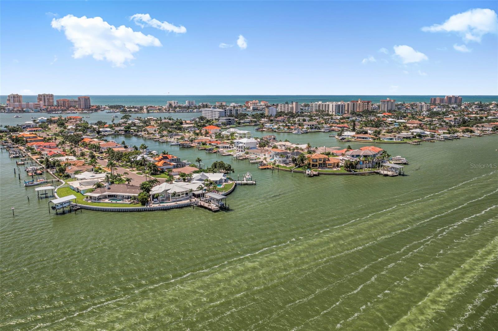 487 ISLAND WAY, CLEARWATER BEACH, FL, 33767
