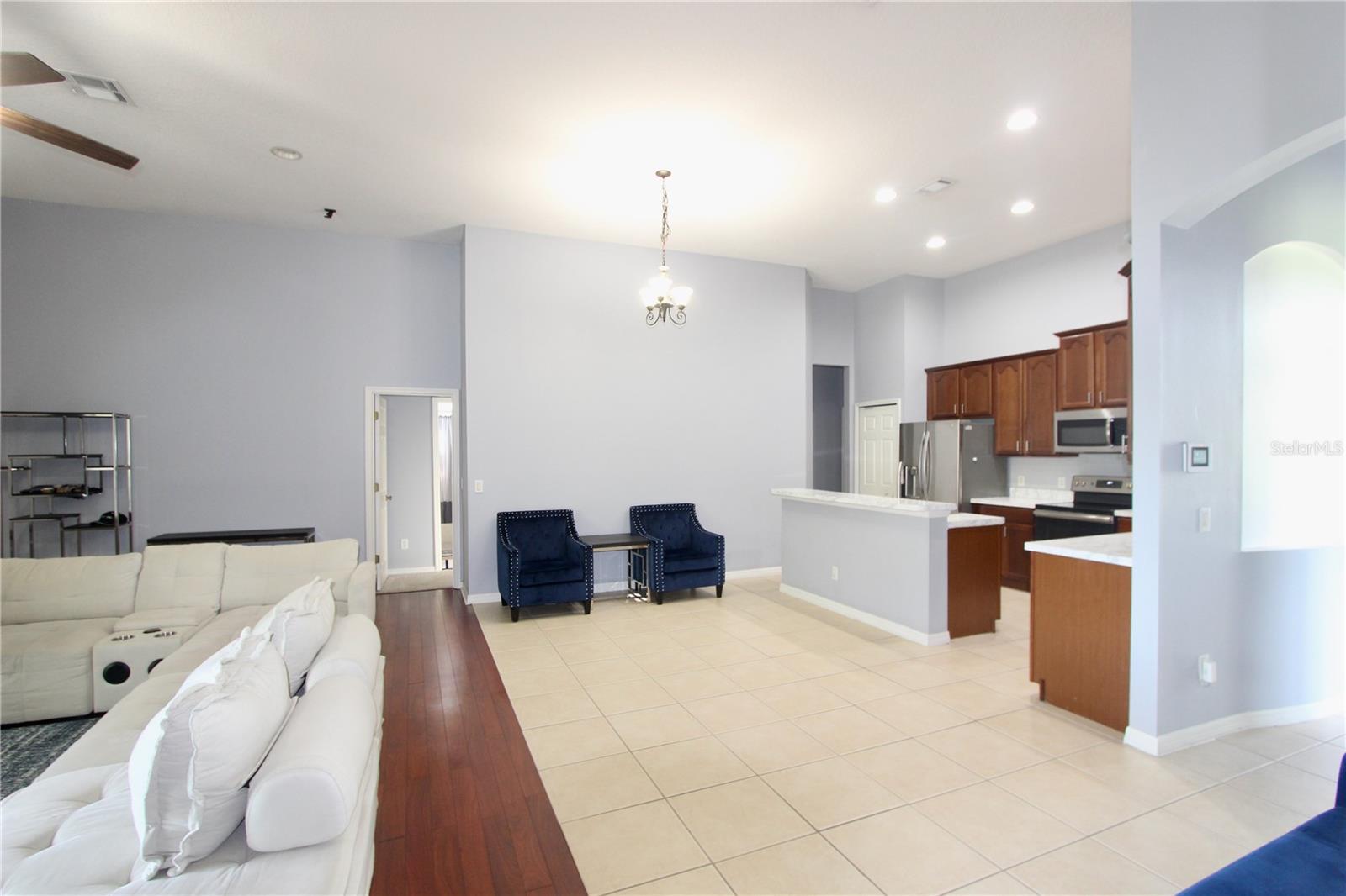 2424 POND COVE WAY, APOPKA, FL, 32712