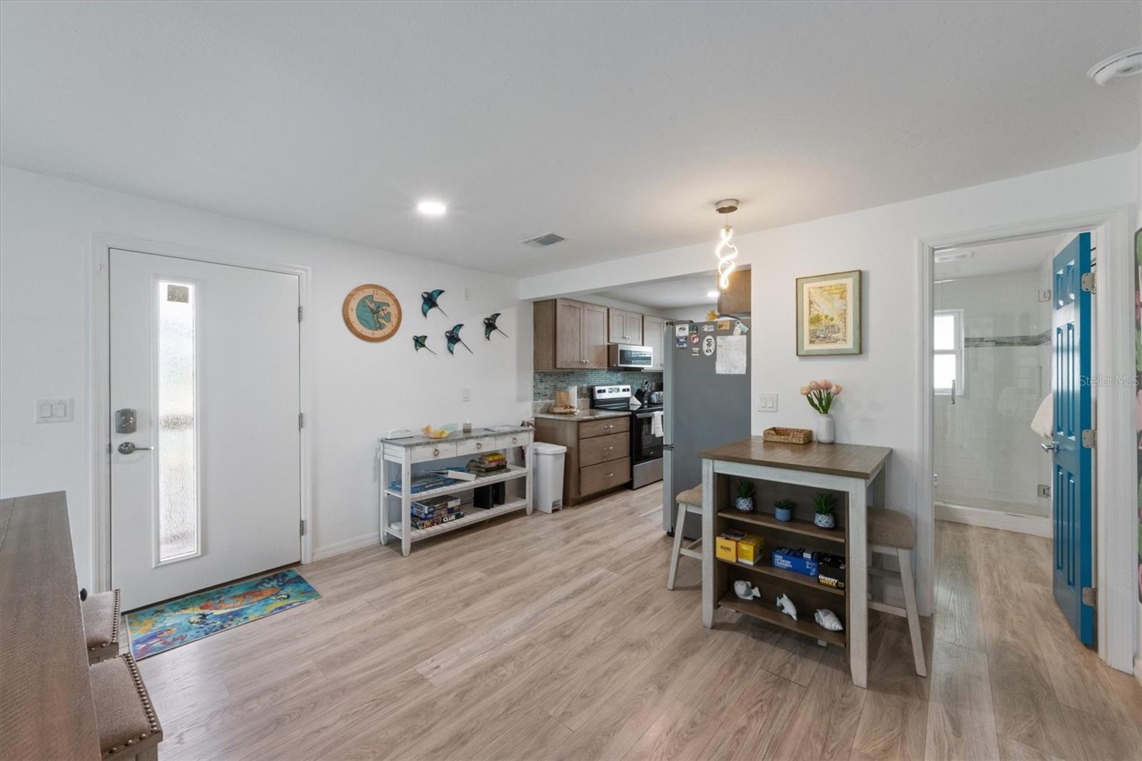 6808 PALM DR #B, HOLMES BEACH, FL, 34217