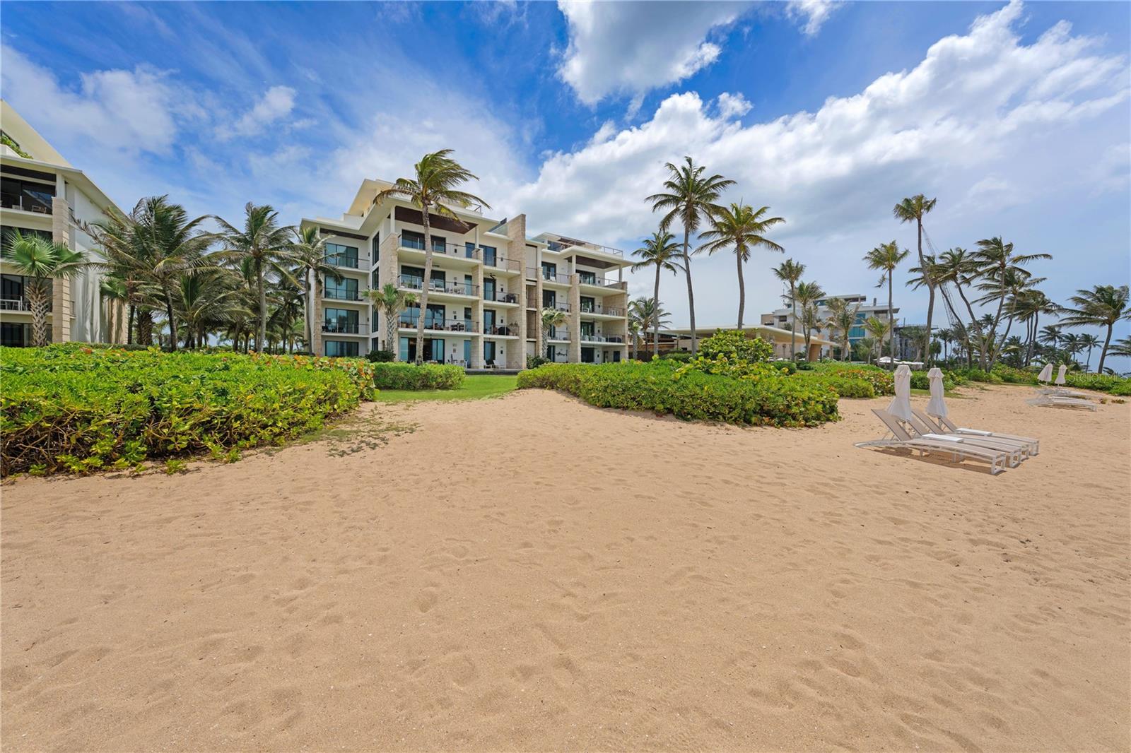 PR9115985 Property Photo