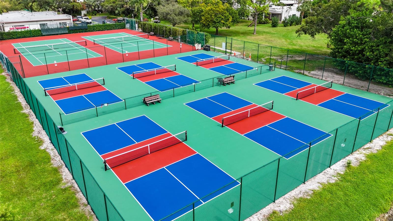 411 PALM TREE DR #411, BRADENTON, FL, 34210