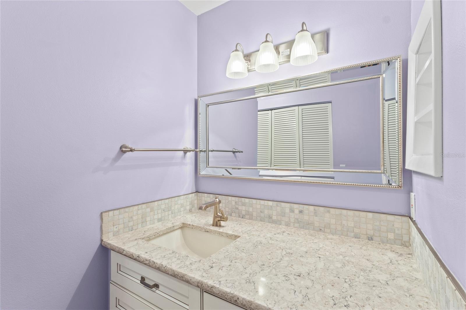 411 PALM TREE DR #411, BRADENTON, FL, 34210