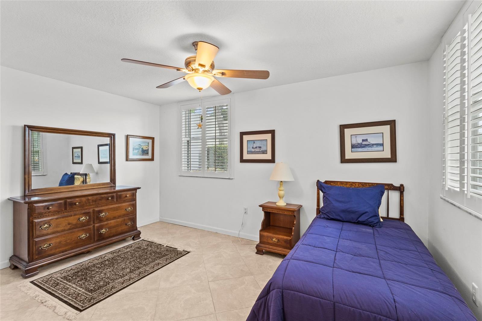 411 PALM TREE DR #411, BRADENTON, FL, 34210