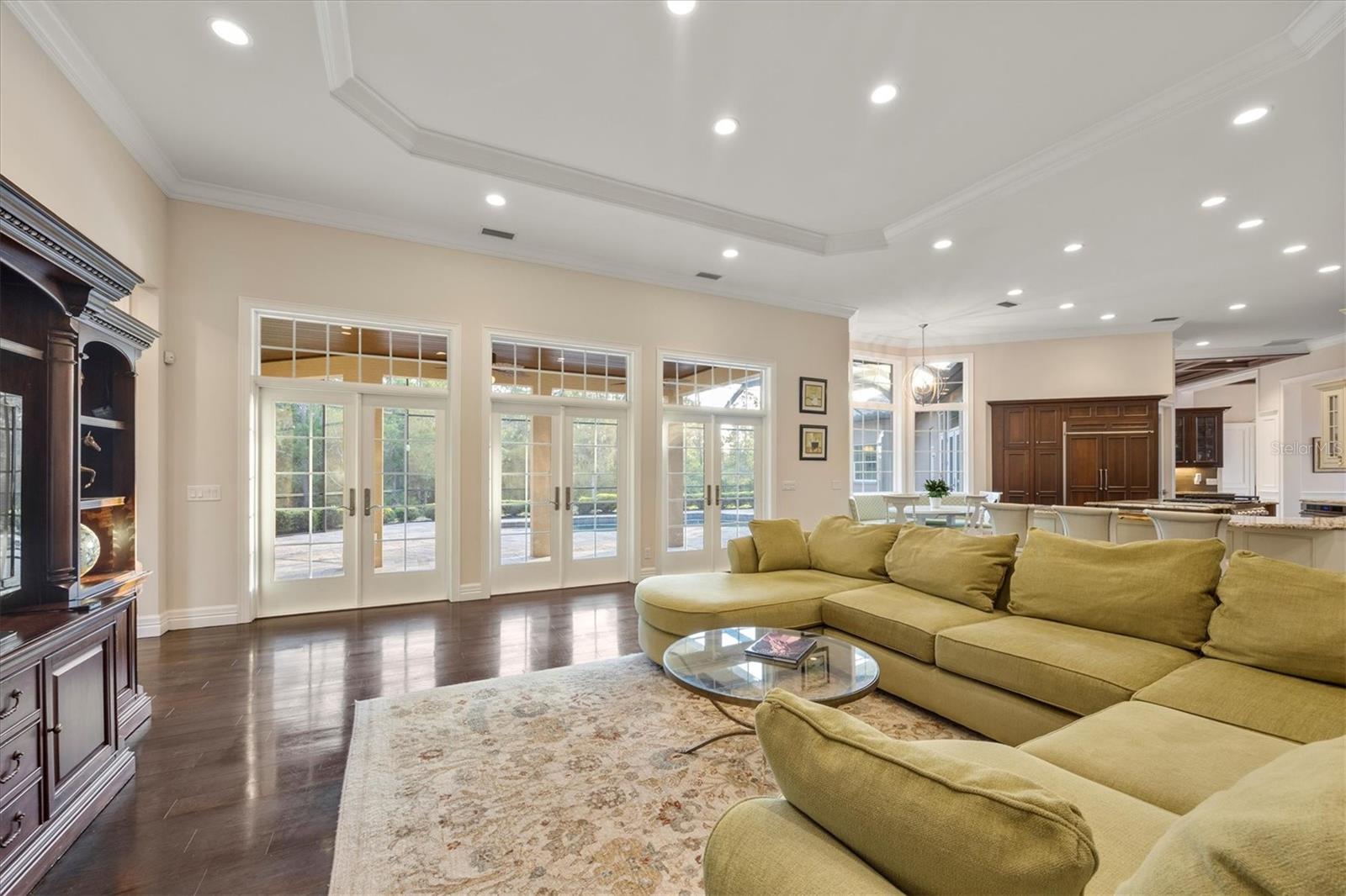 A4664701 Property Photo