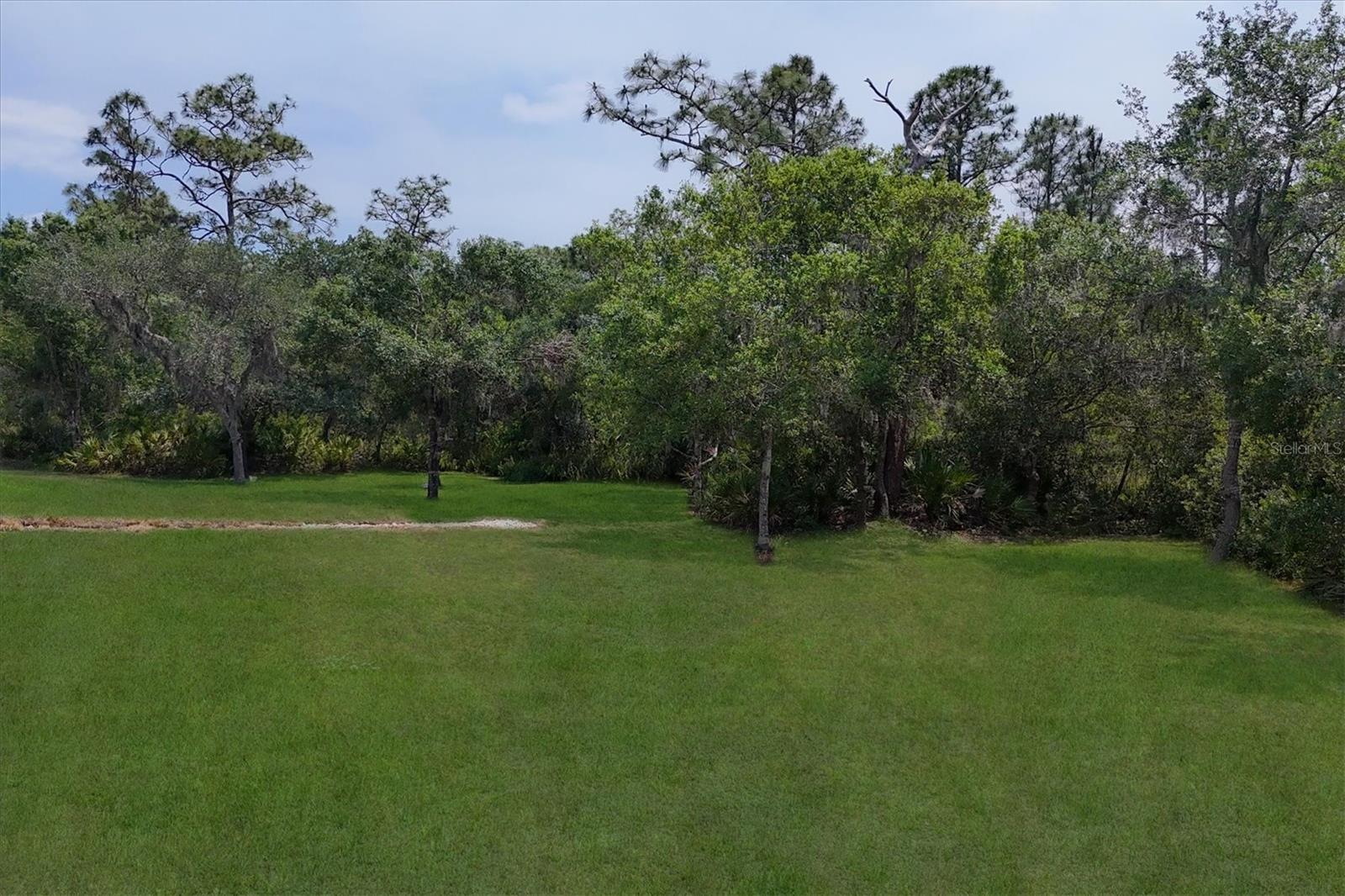 A4664701 Property Photo