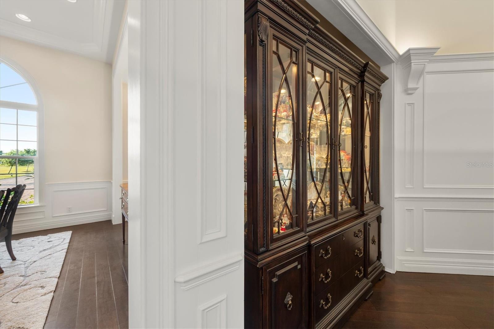 A4664701 Property Photo