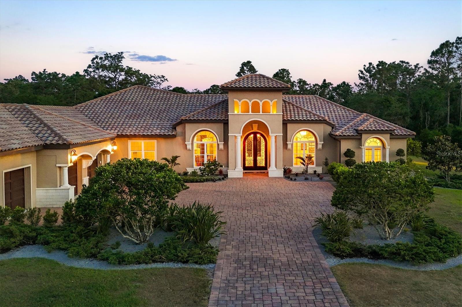 A4664701 Property Photo