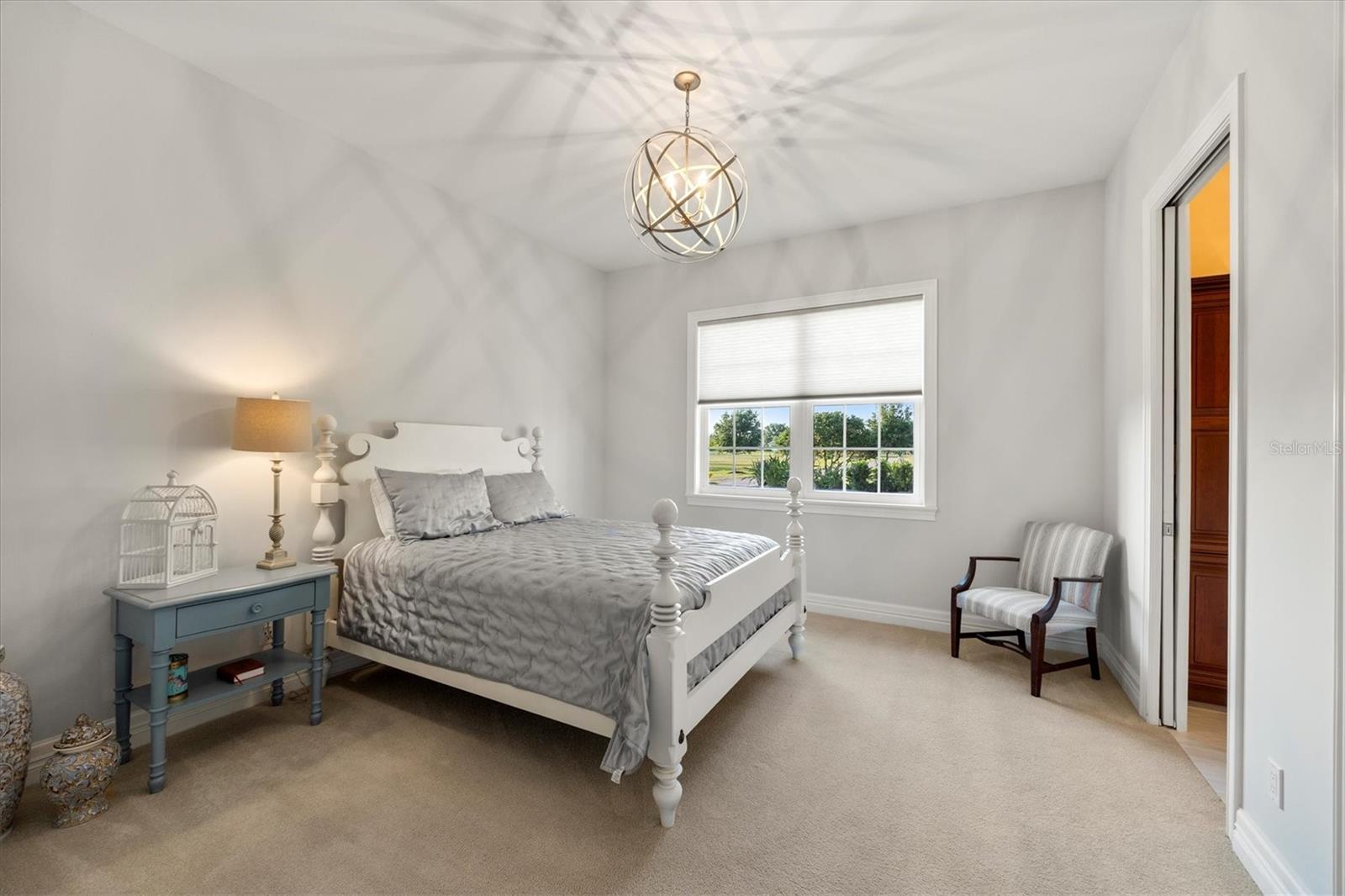 A4664701 Property Photo