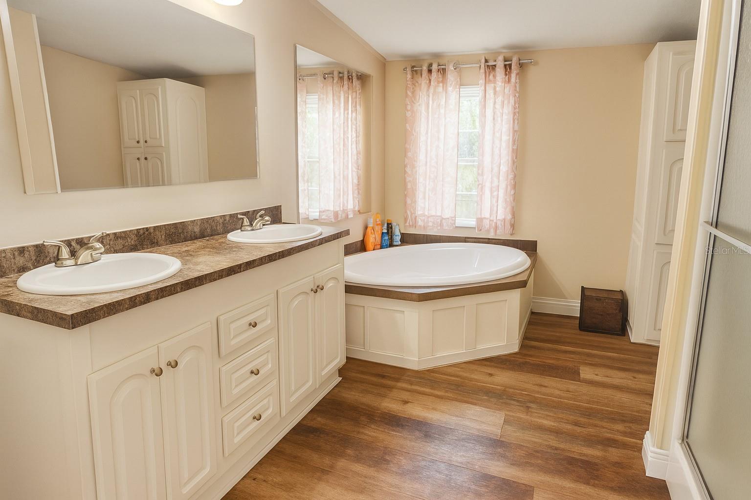 32919 COUNTY ROAD 437, SORRENTO, FL, 32776