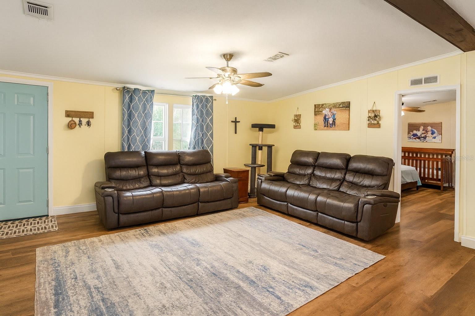 32919 COUNTY ROAD 437, SORRENTO, FL, 32776