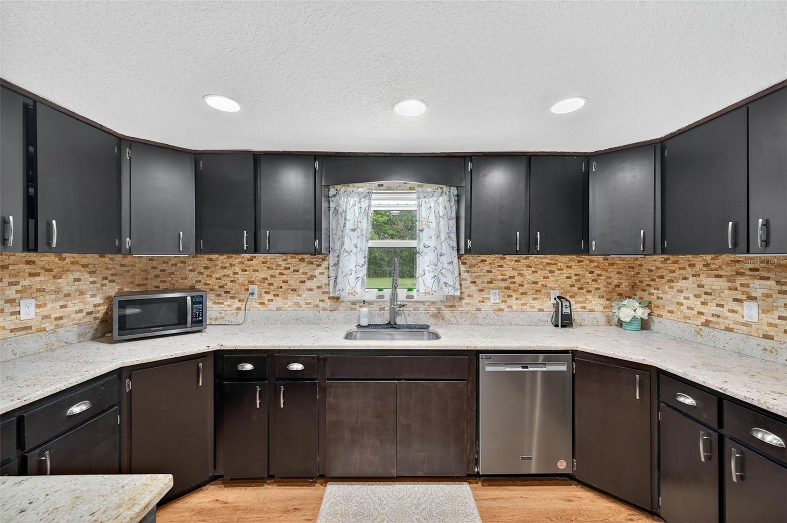 17504 THOMAS BLVD, HUDSON, FL, 34667