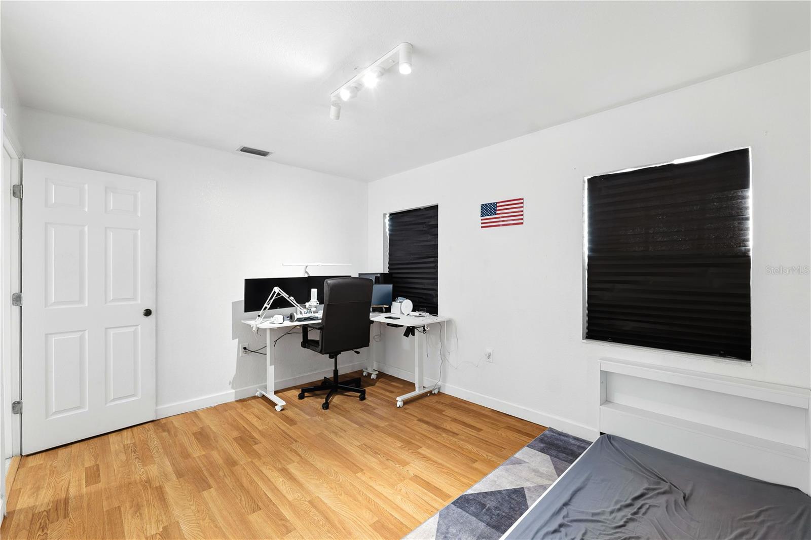 4802 N MENDENHALL DR, TAMPA, FL, 33603