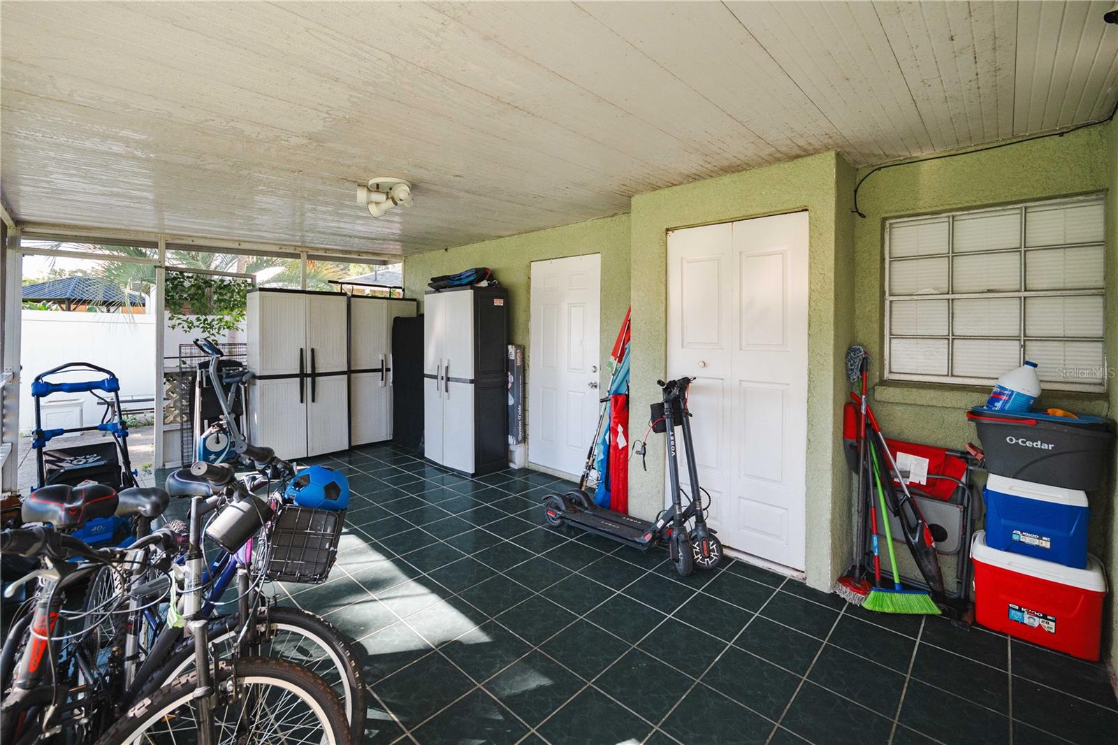 4802 N MENDENHALL DR, TAMPA, FL, 33603