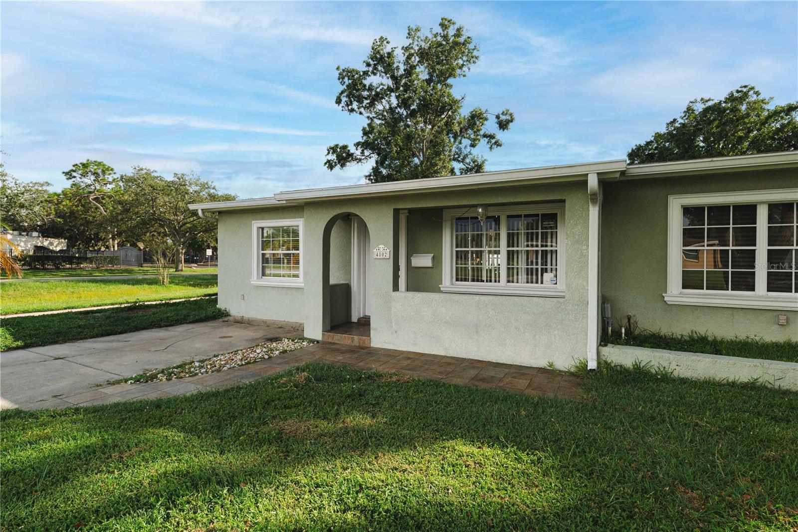 4802 N MENDENHALL DR, TAMPA, FL, 33603