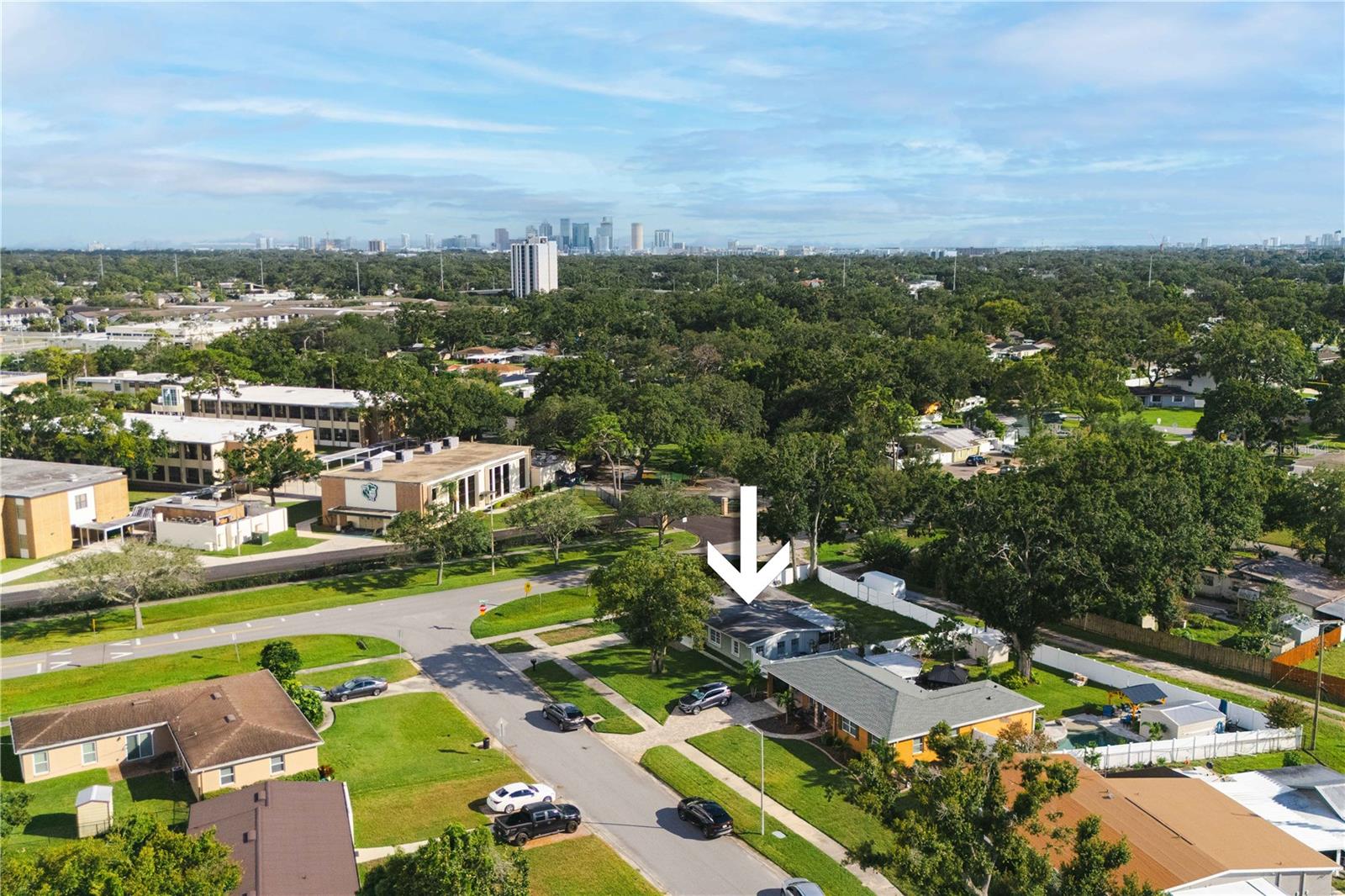 4802 N MENDENHALL DR, TAMPA, FL, 33603