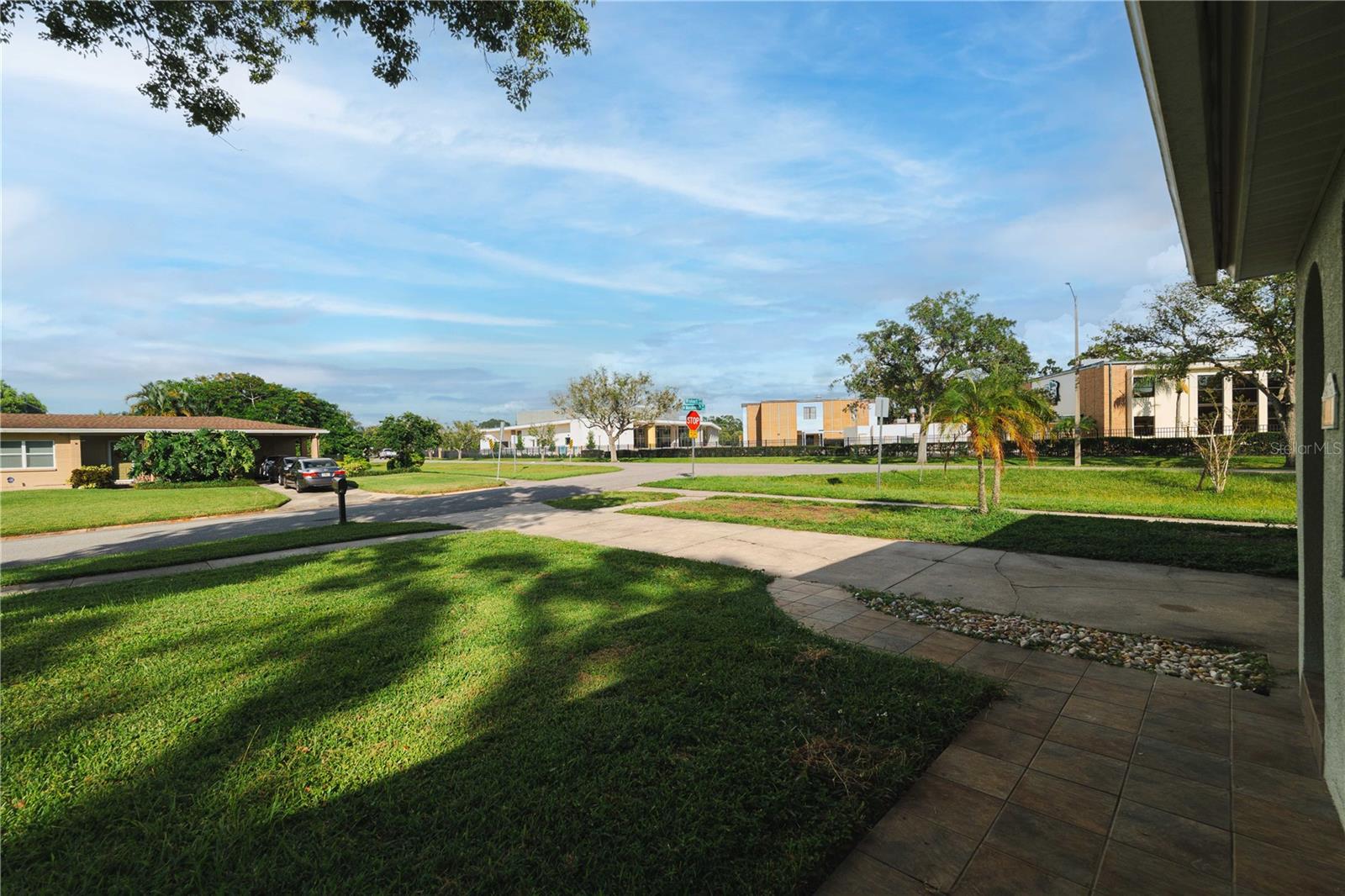 4802 N MENDENHALL DR, TAMPA, FL, 33603