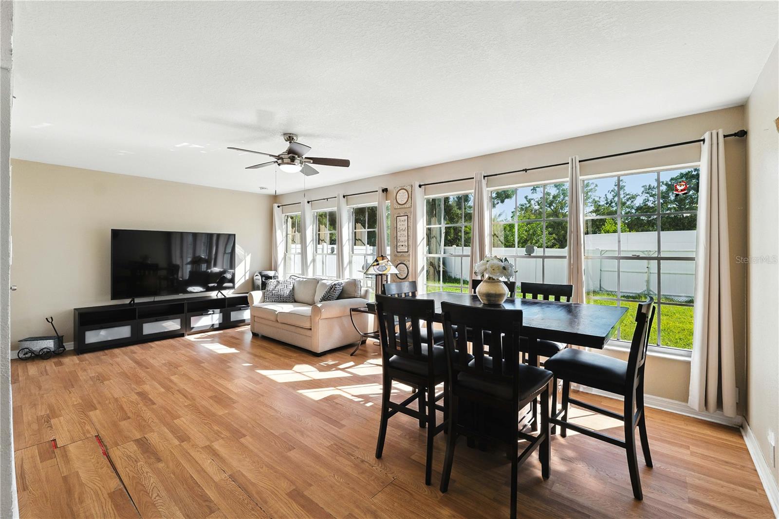 4802 N MENDENHALL DR, TAMPA, FL, 33603