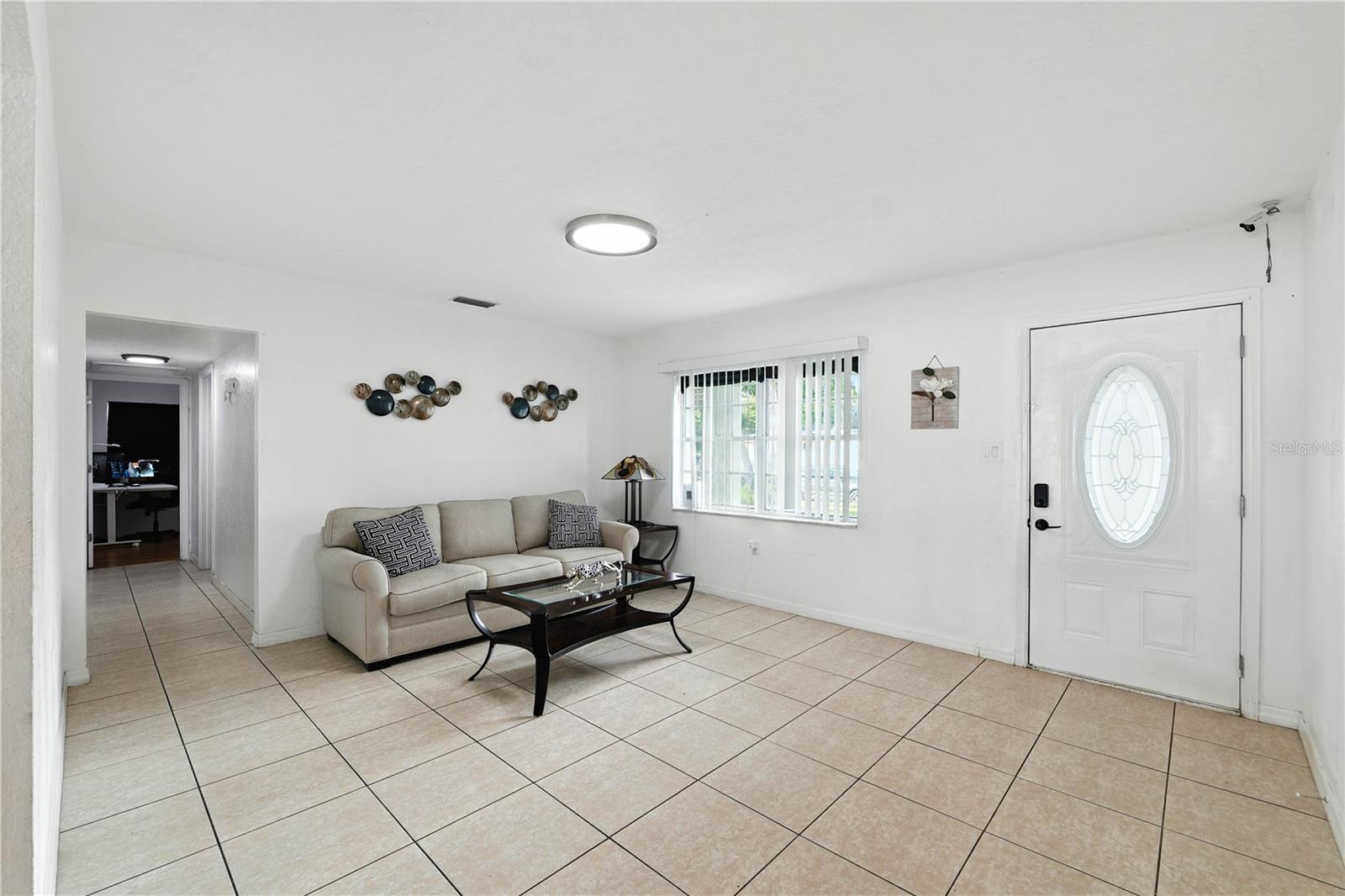 4802 N MENDENHALL DR, TAMPA, FL, 33603