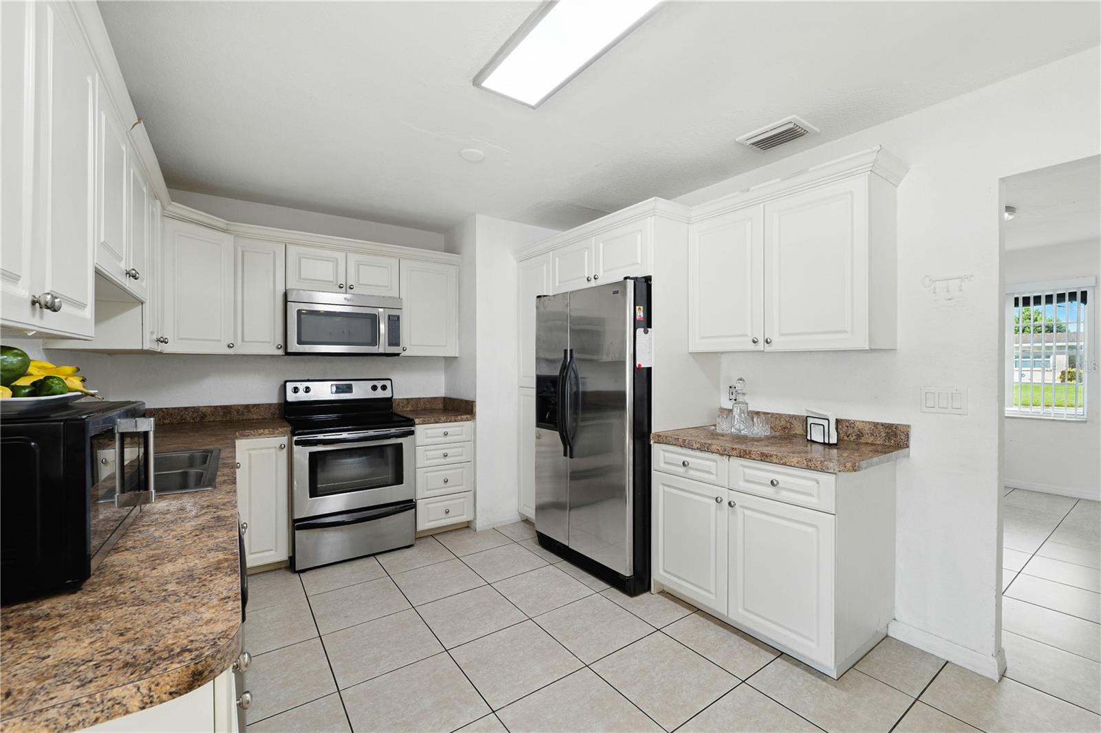 4802 N MENDENHALL DR, TAMPA, FL, 33603