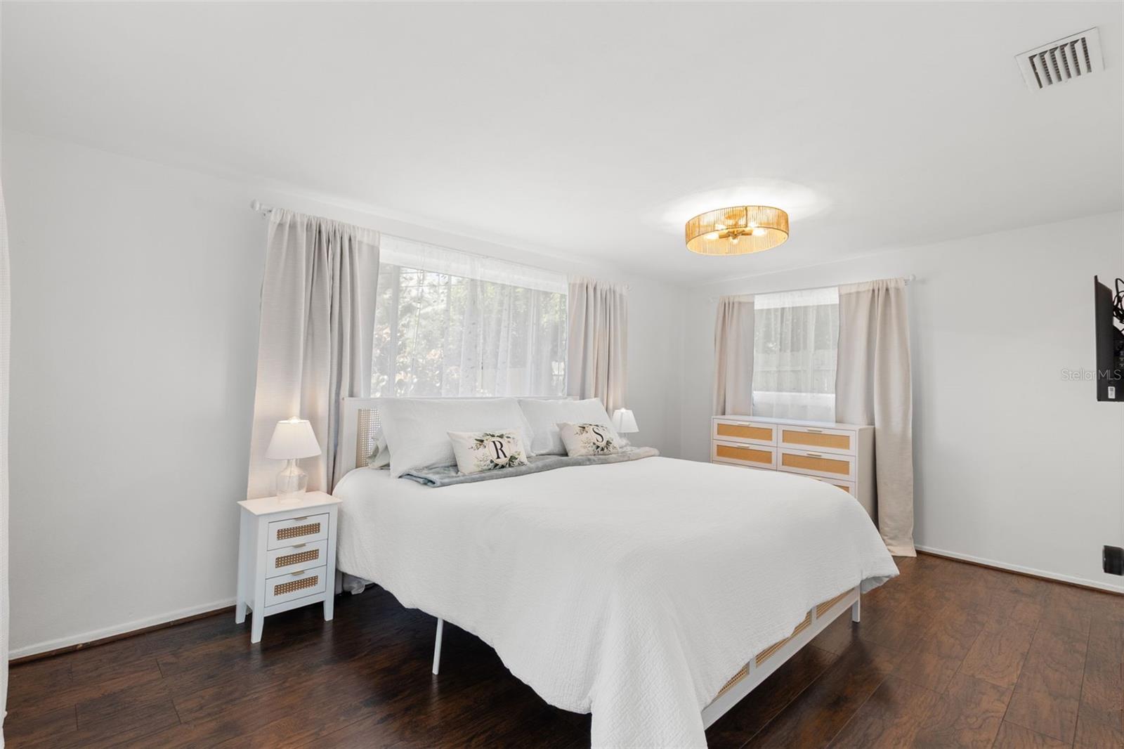 3488 SHADY BLUFFS DR, LARGO, FL, 33770