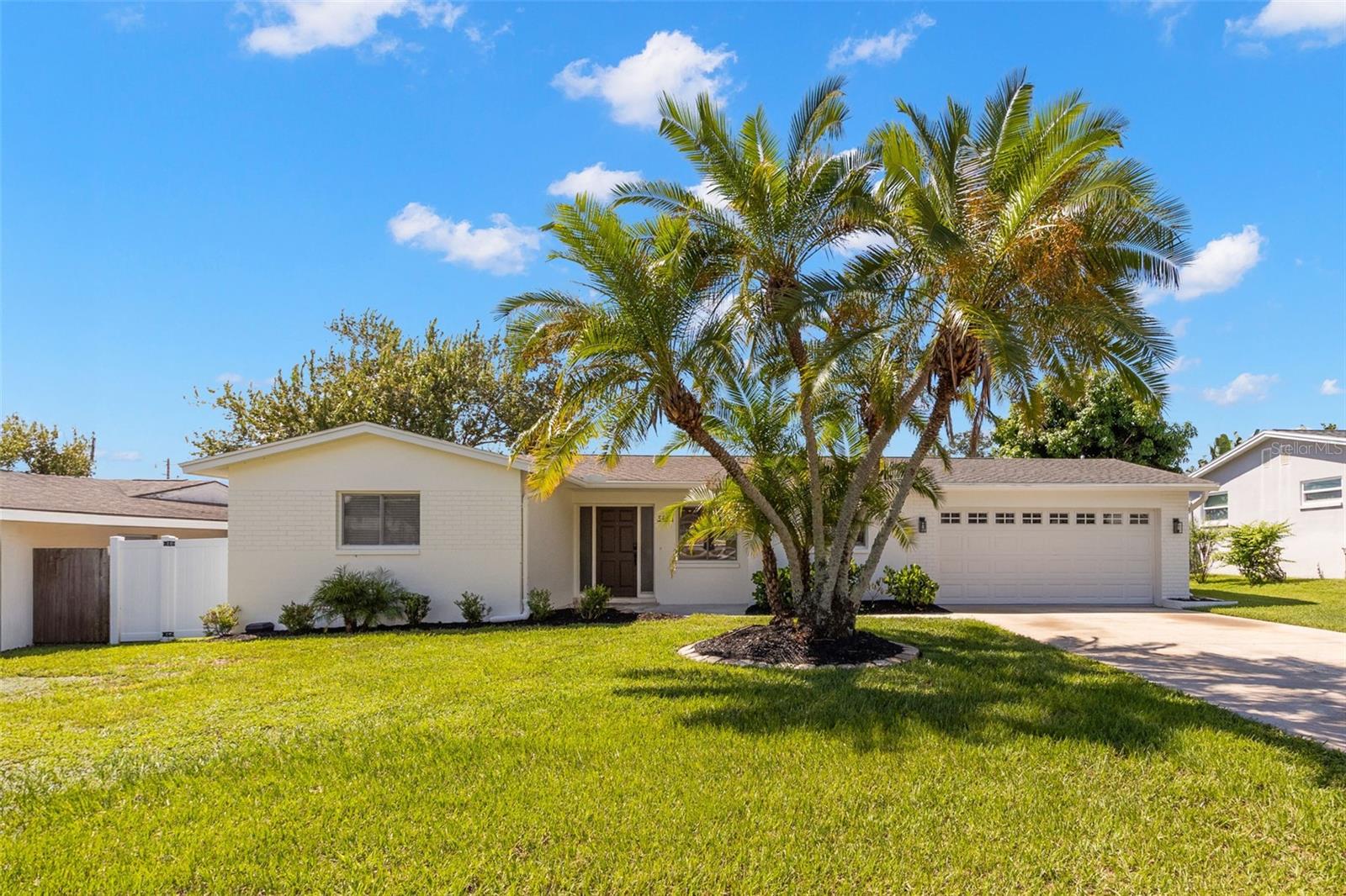3488 SHADY BLUFFS DR, LARGO, FL, 33770