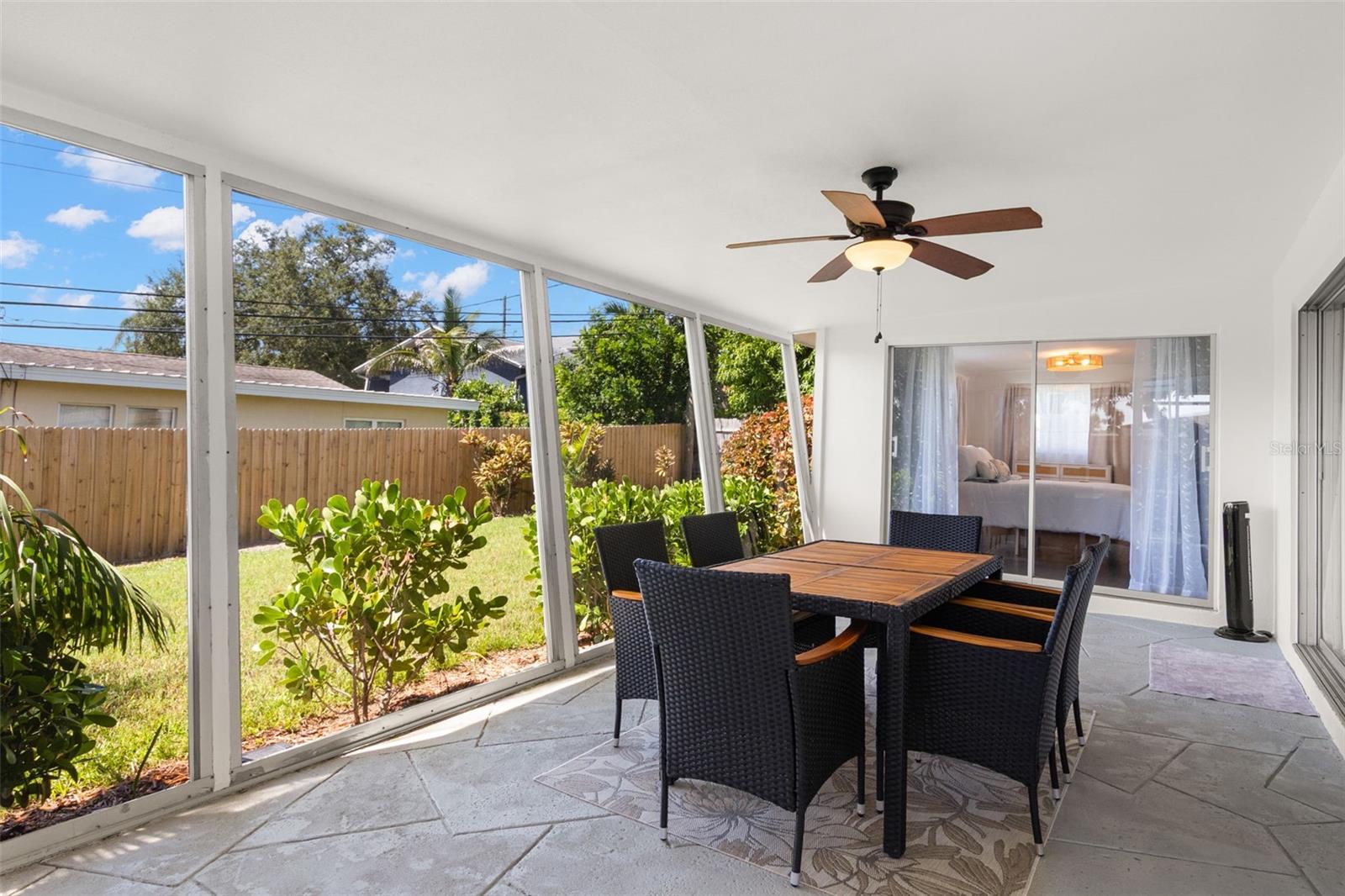 3488 SHADY BLUFFS DR, LARGO, FL, 33770