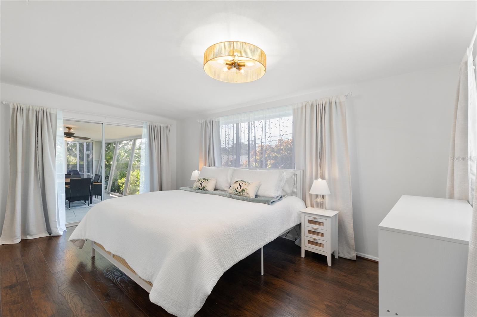 3488 SHADY BLUFFS DR, LARGO, FL, 33770