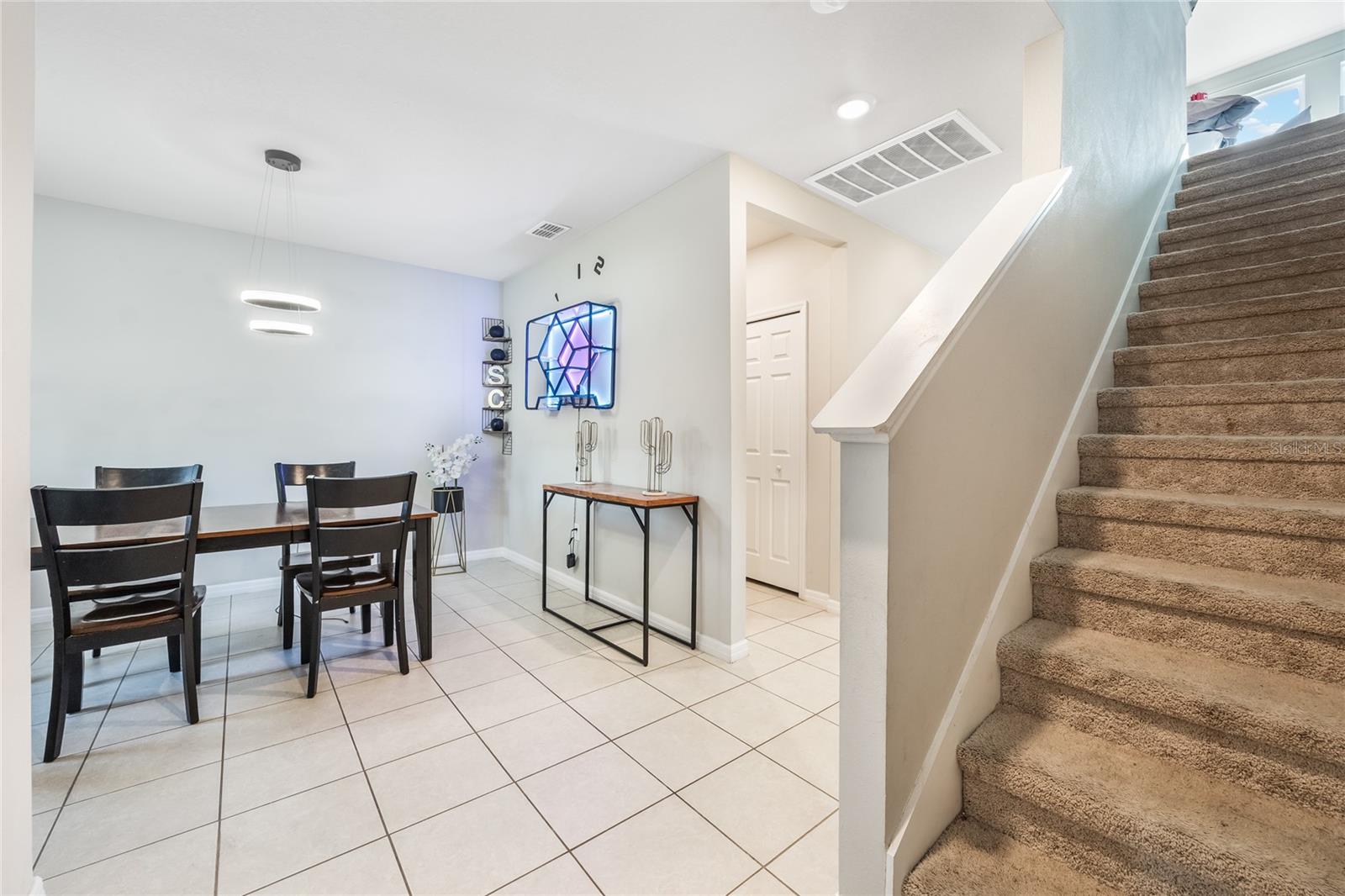 905 CAMBRIDGE DR, WINTER HAVEN, FL, 33881