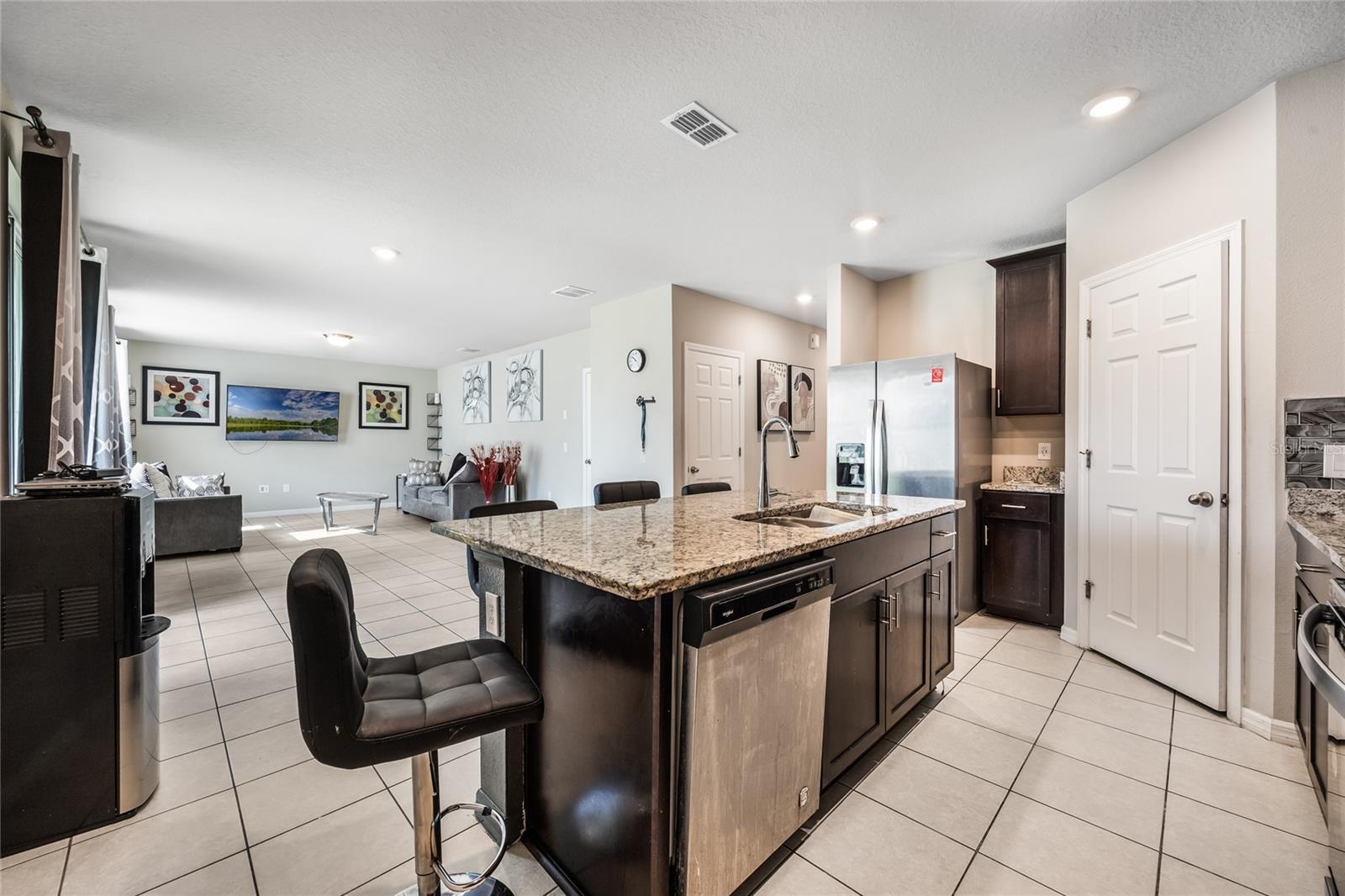 905 CAMBRIDGE DR, WINTER HAVEN, FL, 33881