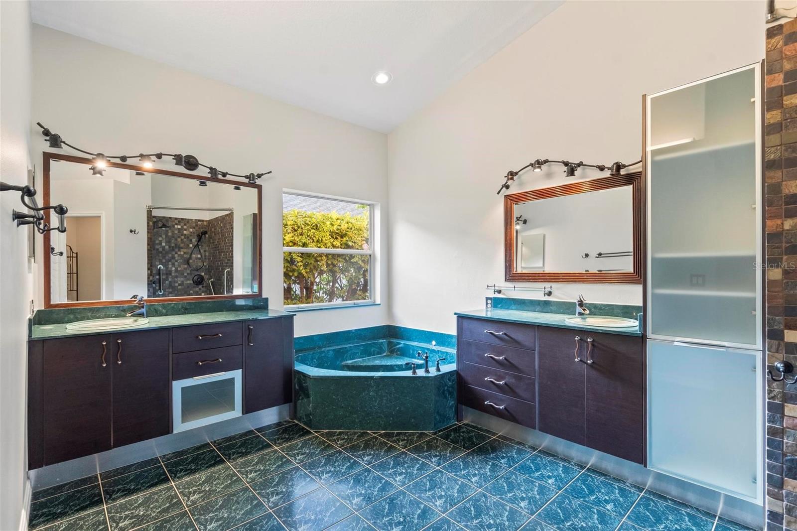 5 ST. ANDREWS CT, PALM COAST, FL, 32137