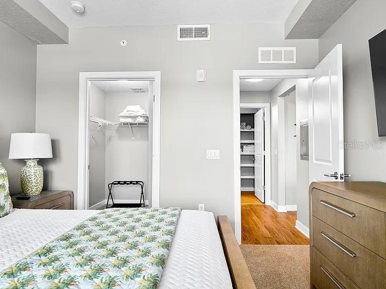 700 COCOANUT AVE #412, SARASOTA, FL, 34236