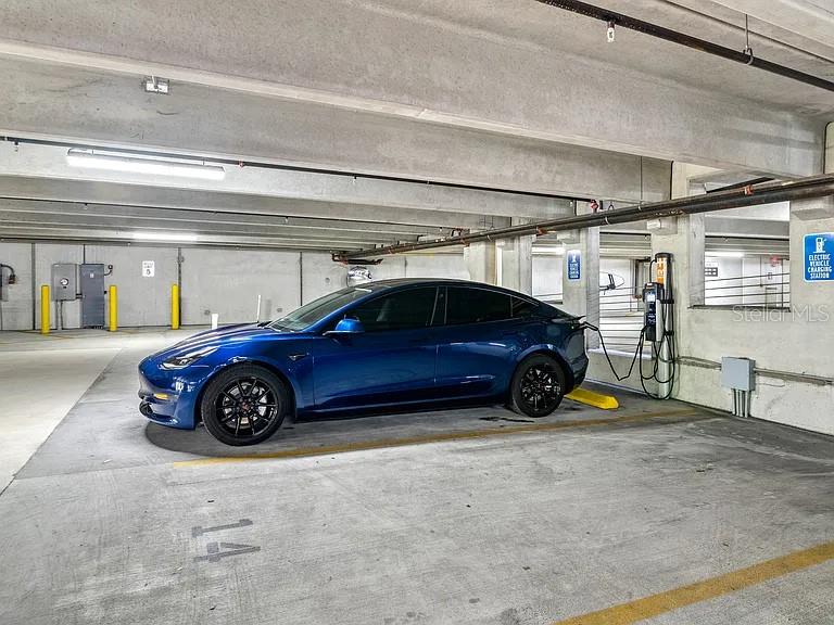 700 COCOANUT AVE #412, SARASOTA, FL, 34236