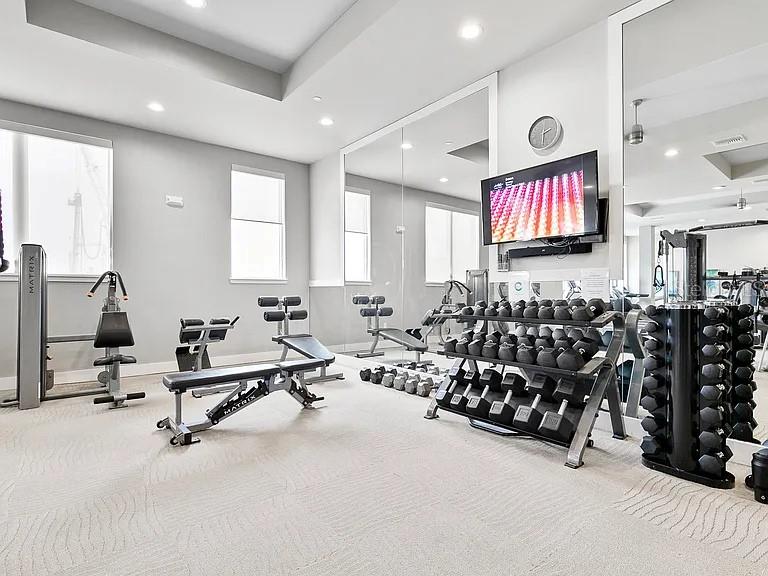 700 COCOANUT AVE #412, SARASOTA, FL, 34236