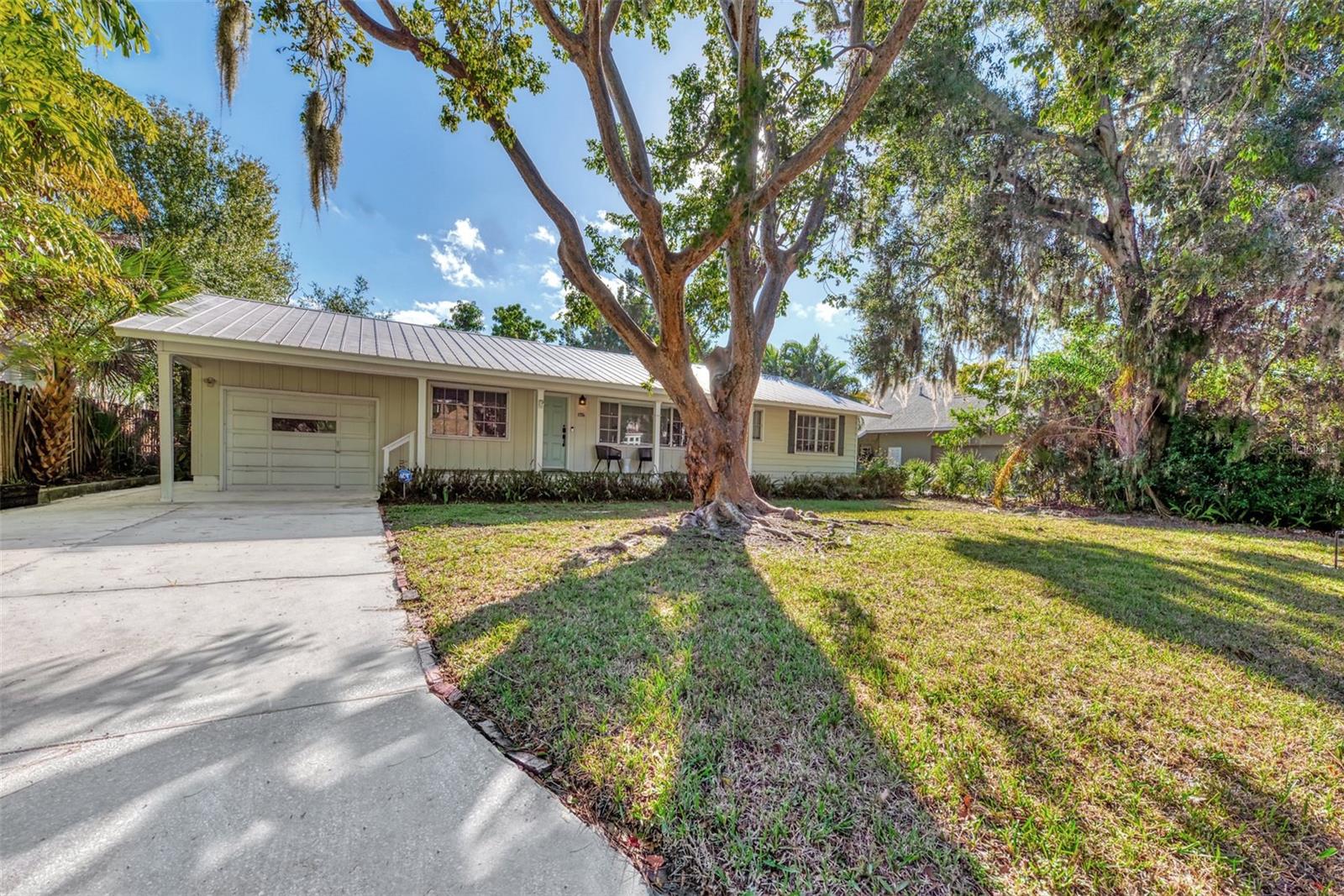 1726 FLOYD ST, SARASOTA, FL, 34239