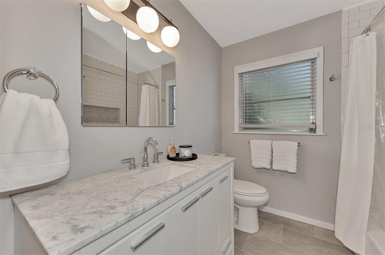 1726 FLOYD ST, SARASOTA, FL, 34239