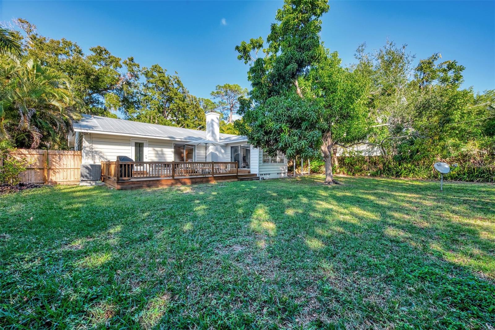 1726 FLOYD ST, SARASOTA, FL, 34239