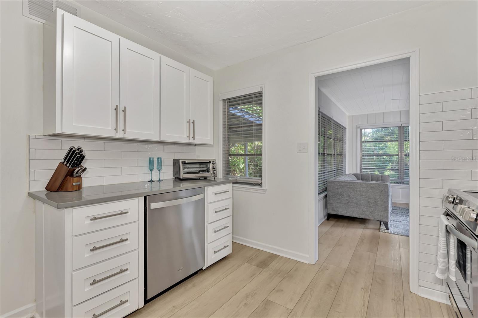 1726 FLOYD ST, SARASOTA, FL, 34239