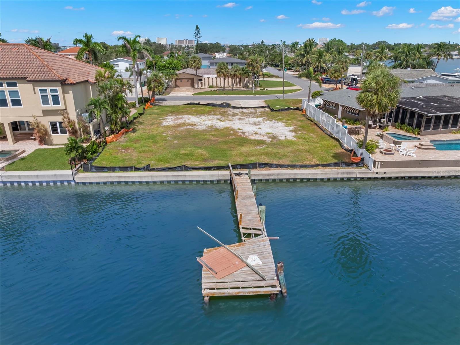 TB8426435 Property Photo