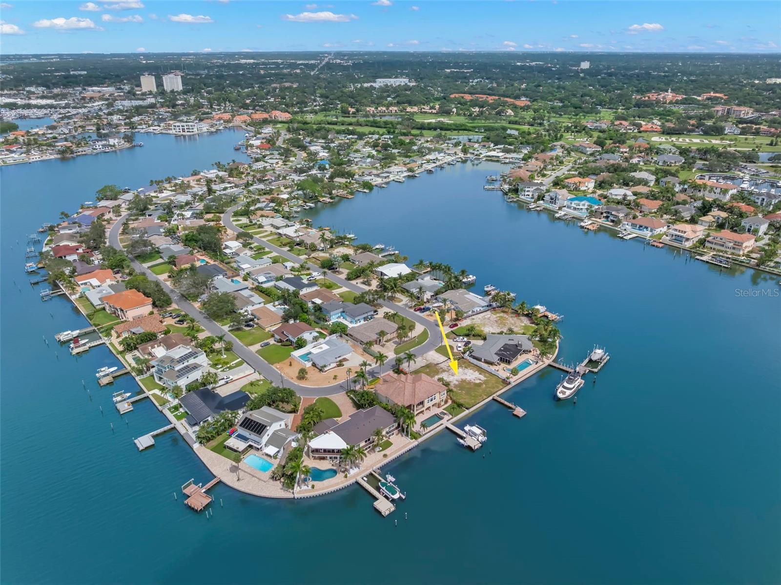 TB8426435 Property Photo