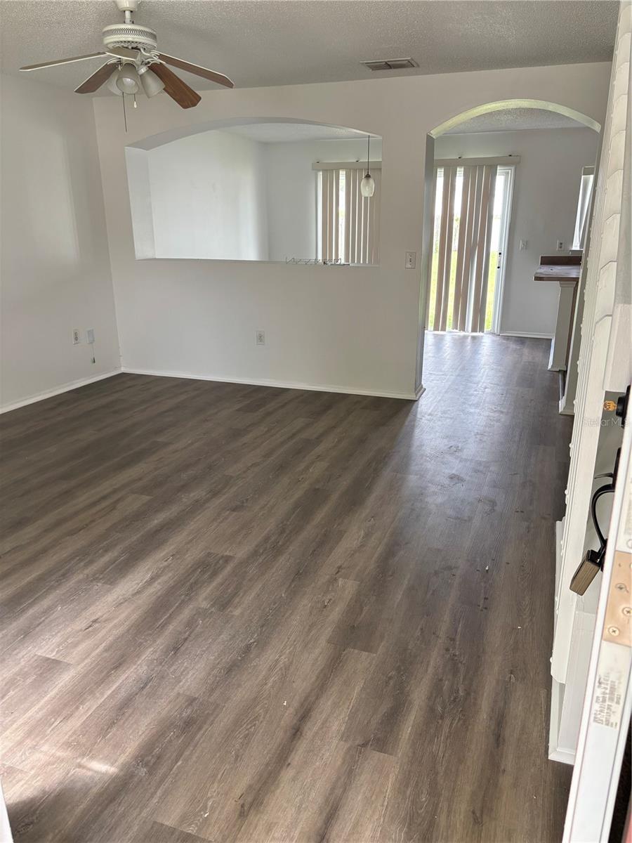 1203 CAREY GLEN CIR, ORLANDO, FL, 32824