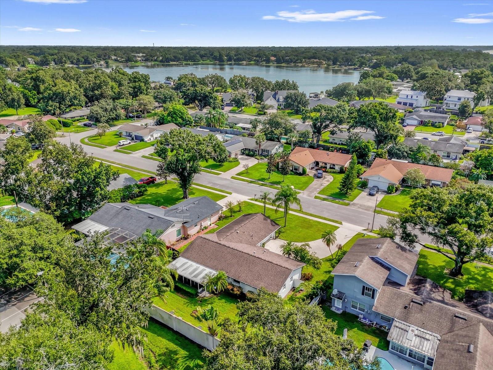 5012 THE OAKS CIR, ORLANDO, FL, 32809