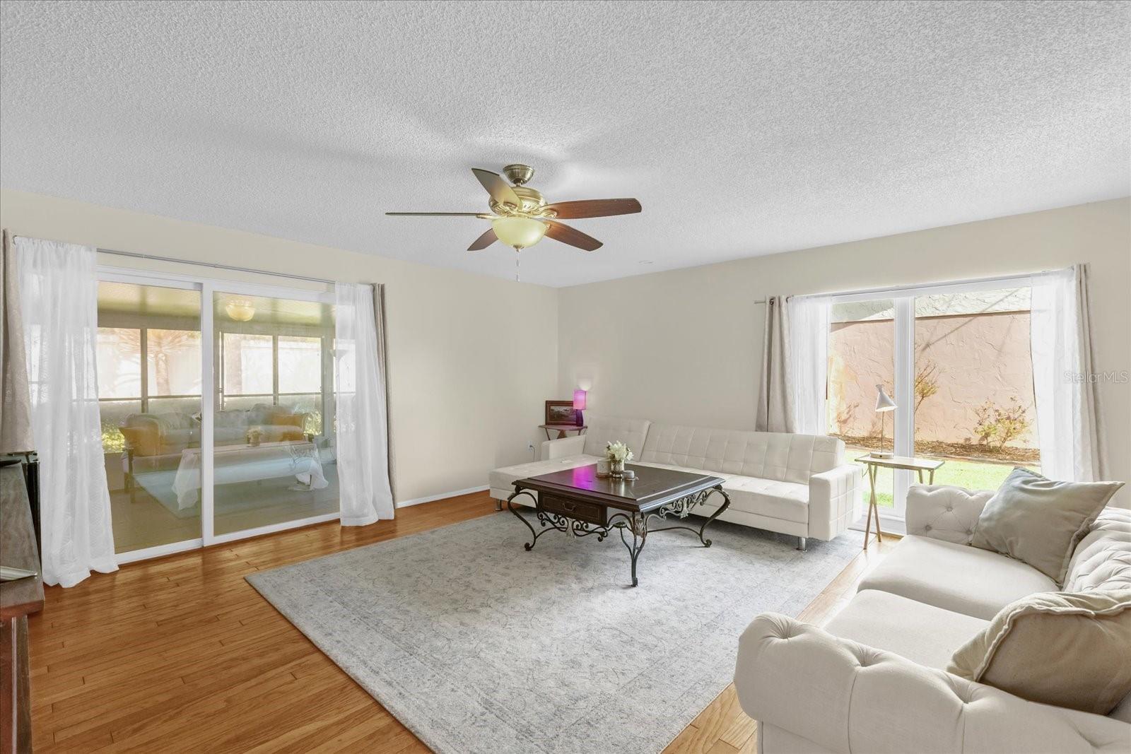 5012 THE OAKS CIR, ORLANDO, FL, 32809