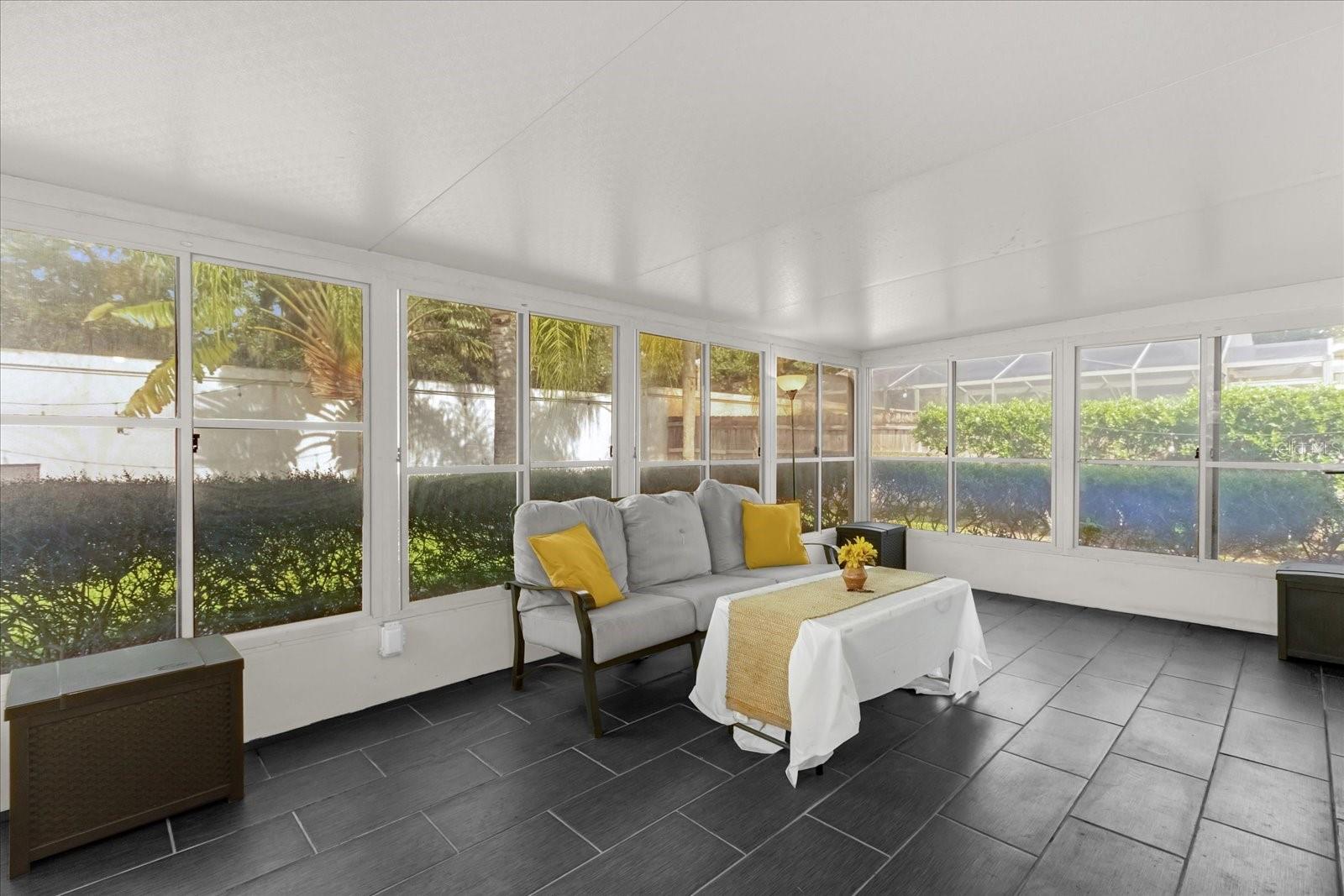 5012 THE OAKS CIR, ORLANDO, FL, 32809